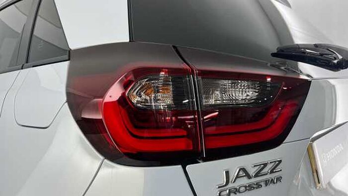 Honda Jazz Hybrid 1.5 h i-MMD Crosstar Advance Hatchback 5dr Petrol Hybrid eCVT Euro 6 (s/s) (122 