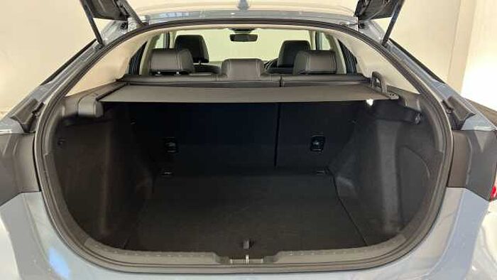 Honda Civic Hybrid 2.0 h i-MMD Advance Hatchback 5dr Petrol Hybrid eCVT Euro 6 (s/s) (184 ps) 