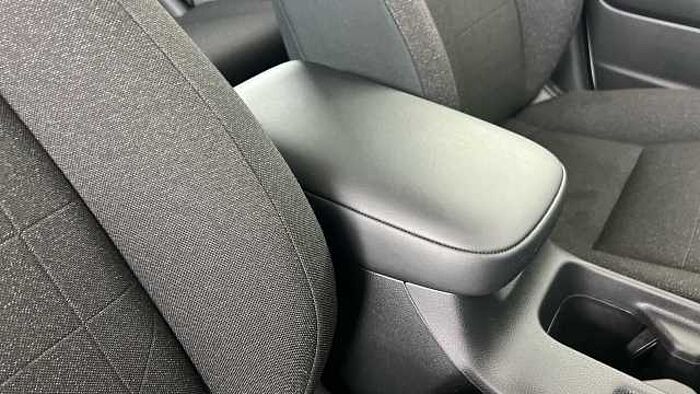 Honda HR-V Hybrid 1.5 h i-MMD Elegance SUV 5dr Petrol Hybrid CVT Euro 6 (s/s) (131 ps) 