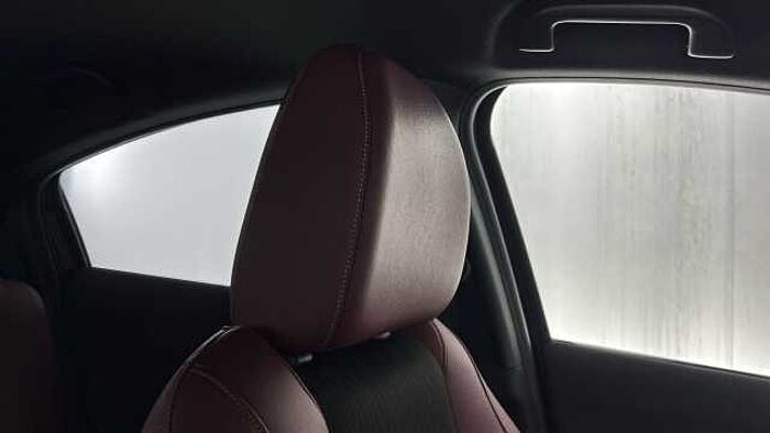 Honda HR-V 1.5 VTEC Turbo Sport SUV 5dr Petrol Manual Euro 6 (s/s) (182 ps) 