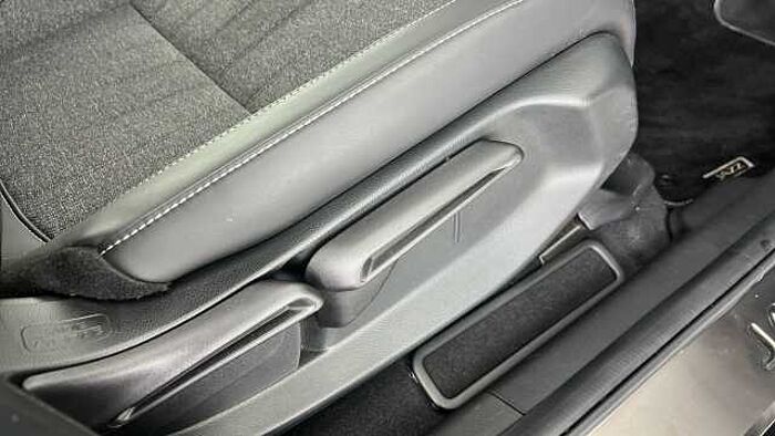 Honda Jazz Hybrid 1.5 h i-MMD Advance Hatchback 5dr Petrol Hybrid eCVT Euro 6 (s/s) (122 ps) 