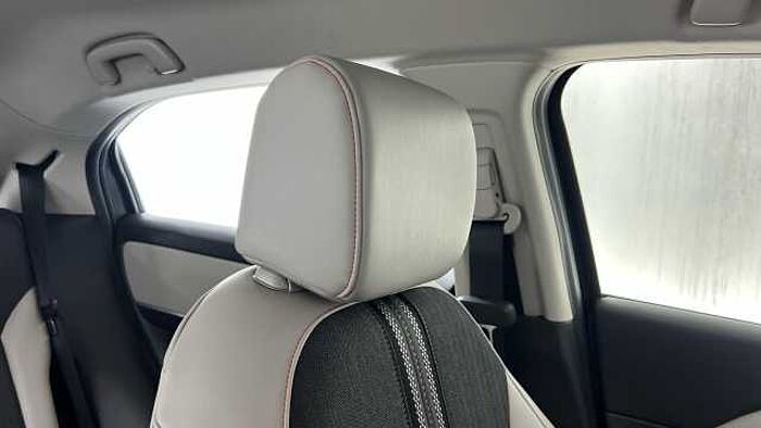 Honda HR-V Hybrid 1.5 h i-MMD Advance Style SUV 5dr Petrol Hybrid CVT Euro 6 (s/s) (131 ps) 