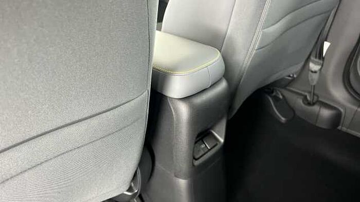 Honda Jazz Hybrid 1.5 h i-MMD Advance Sport Hatchback 5dr Petrol Hybrid eCVT Euro 6 (s/s) (122 ps) 
