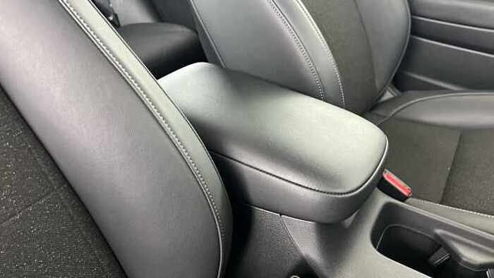 Honda HR-V Hybrid 1.5 h i-MMD Advance SUV 5dr Petrol Hybrid CVT Euro 6 (s/s) (131 ps) 