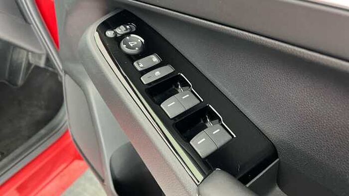 Honda HR-V Hybrid 1.5 h i-MMD Advance SUV 5dr Petrol Hybrid CVT Euro 6 (s/s) (131 ps) 