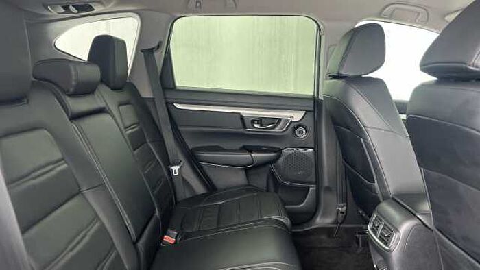 Honda CR-V Hybrid 2.0 h i-MMD SR SUV 5dr Petrol Hybrid eCVT 4WD Euro 6 (s/s) (184 ps) 