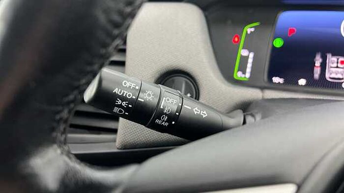 Honda Jazz Hybrid 1.5 h i-MMD Crosstar EX Hatchback 5dr Petrol Hybrid eCVT Euro 6 (s/s) (109 ps) 