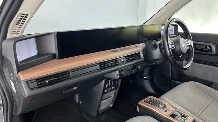 Honda e 35.5kWh Advance Hatchback 5dr Electric Auto (17in Alloy) (154 ps) 