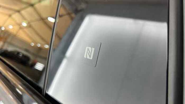 Honda e 35.5kWh Advance Hatchback 5dr Electric Auto (17in Alloy) (154 ps) 