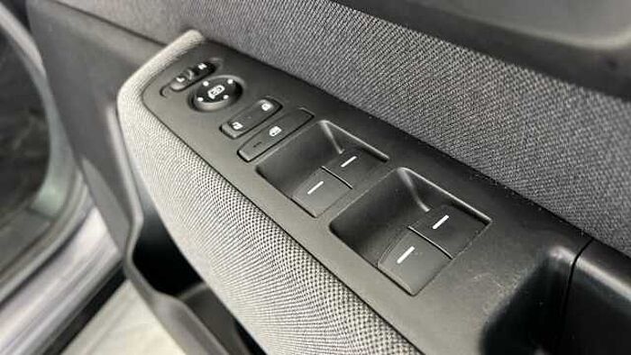 Honda e 35.5kWh Advance Hatchback 5dr Electric Auto (17in Alloy) (154 ps) 