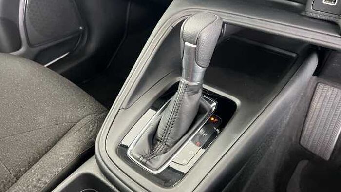 Honda HR-V Hybrid 1.5 h i-MMD Elegance SUV 5dr Petrol Hybrid CVT Euro 6 (s/s) (131 ps) 