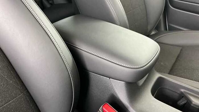 Honda HR-V Hybrid 1.5 h i-MMD e:HEV Advance SUV 5dr Petrol Hybrid CVT Euro 6 (s/s) (131 ps) 