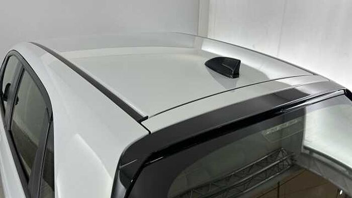 Honda Jazz Hybrid 1.5 h i-MMD Elegance Hatchback 5dr Petrol Hybrid eCVT Euro 6 (s/s) (122 ps) 