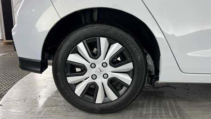 Honda Jazz Hybrid 1.5 h i-MMD Elegance Hatchback 5dr Petrol Hybrid eCVT Euro 6 (s/s) (122 ps) 