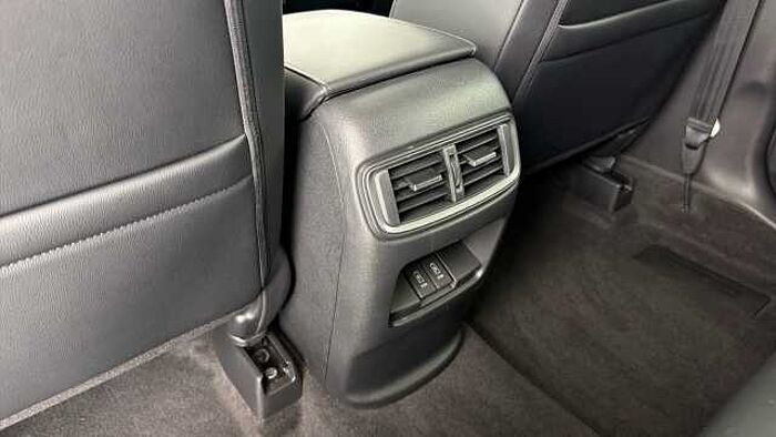 Honda CR-V Hybrid 2.0 h i-MMD SR SUV 5dr Petrol Hybrid eCVT 4WD Euro 6 (s/s) (184 ps) 