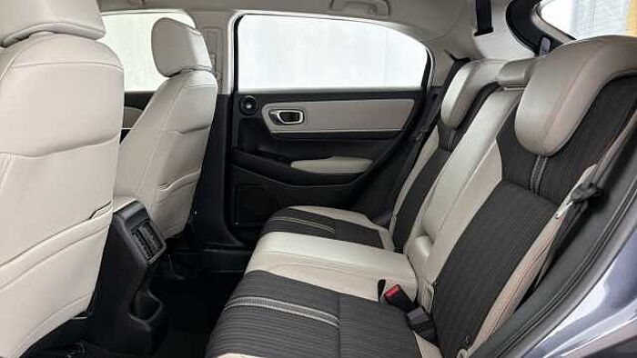 Honda HR-V Hybrid 1.5 h i-MMD Advance Style SUV 5dr Petrol Hybrid CVT Euro 6 (s/s) (131 ps) 