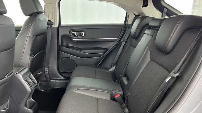Honda HR-V Hybrid 1.5 h i-MMD e:HEV Advance SUV 5dr Petrol Hybrid CVT Euro 6 (s/s) (131 ps) 
