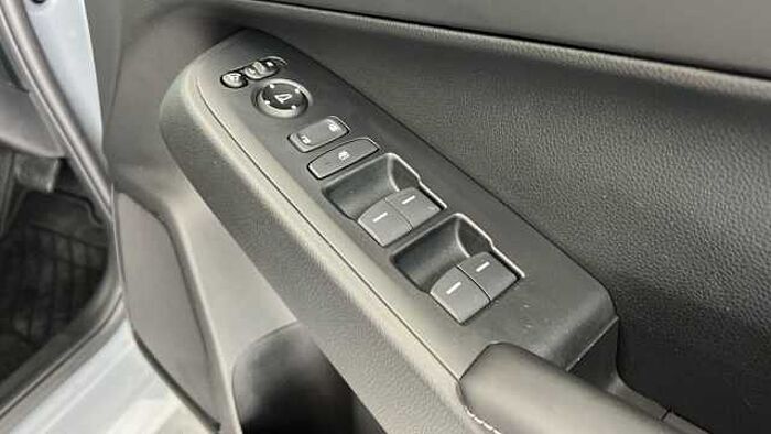 Honda HR-V Hybrid 1.5 h i-MMD e:HEV Advance SUV 5dr Petrol Hybrid CVT Euro 6 (s/s) (131 ps) 
