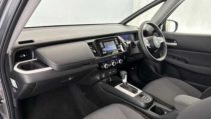 Honda Jazz Hybrid 1.5 h i-MMD SE Hatchback 5dr Petrol Hybrid eCVT Euro 6 (s/s) (109 ps) 