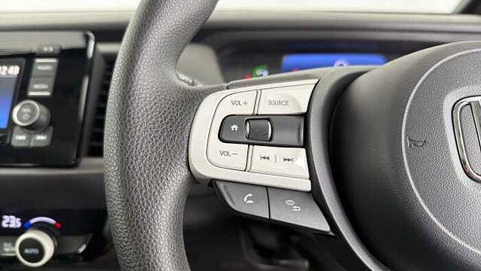 Honda Jazz Hybrid 1.5 h i-MMD SE Hatchback 5dr Petrol Hybrid eCVT Euro 6 (s/s) (109 ps) 