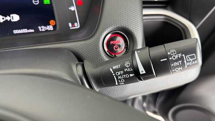 Honda Jazz Hybrid 1.5 h i-MMD SE Hatchback 5dr Petrol Hybrid eCVT Euro 6 (s/s) (109 ps) 