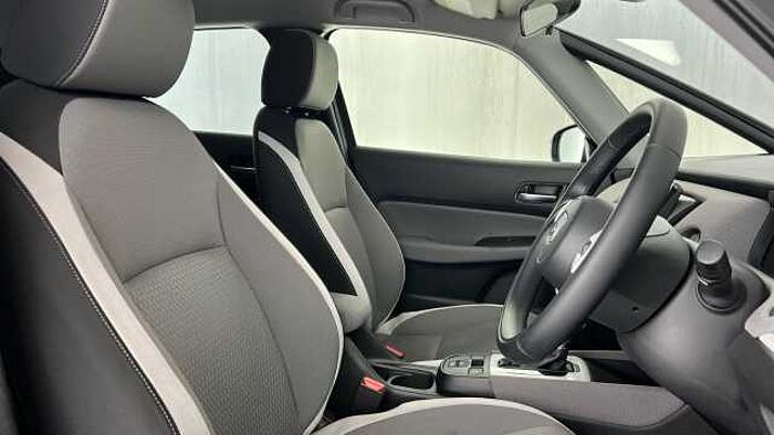 Honda Jazz Hybrid 1.5 h i-MMD Crosstar EX Hatchback 5dr Petrol Hybrid eCVT Euro 6 (s/s) (109 ps) 