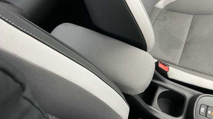 Honda Jazz Hybrid 1.5 h i-MMD Crosstar EX Hatchback 5dr Petrol Hybrid eCVT Euro 6 (s/s) (109 ps) 