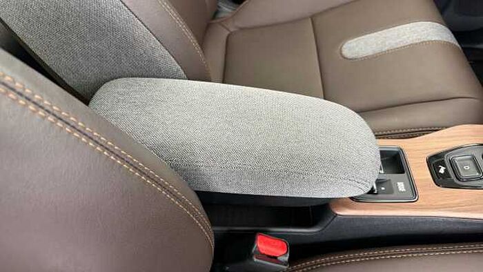 Honda e 35.5kWh Advance Hatchback 5dr Electric Auto (17in Alloy) (154 ps) 