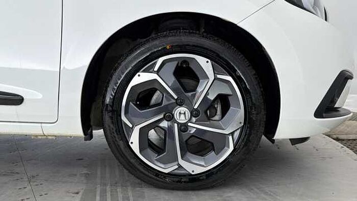 Honda Jazz Hybrid 1.5 h i-MMD EX Hatchback 5dr Petrol Hybrid eCVT Euro 6 (s/s) (109 ps) 