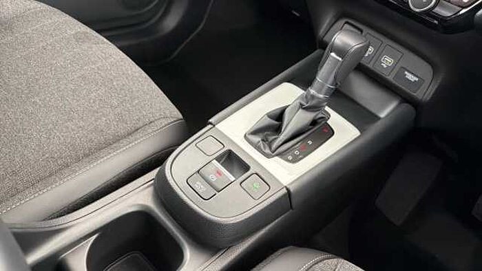 Honda Jazz Hybrid 1.5 h i-MMD Advance Hatchback 5dr Petrol Hybrid eCVT Euro 6 (s/s) (122 ps) 