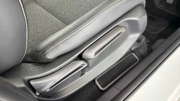 Honda Jazz Hybrid 1.5 h i-MMD EX Hatchback 5dr Petrol Hybrid eCVT Euro 6 (s/s) (109 ps) 