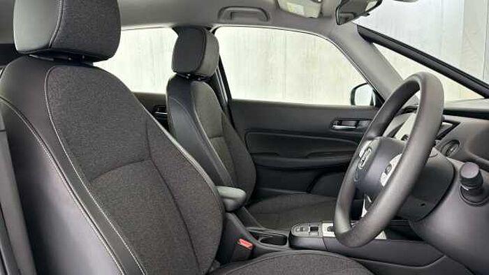 Honda Jazz Hybrid 1.5 h i-MMD SR Hatchback 5dr Petrol Hybrid eCVT Euro 6 (s/s) (109 ps) 