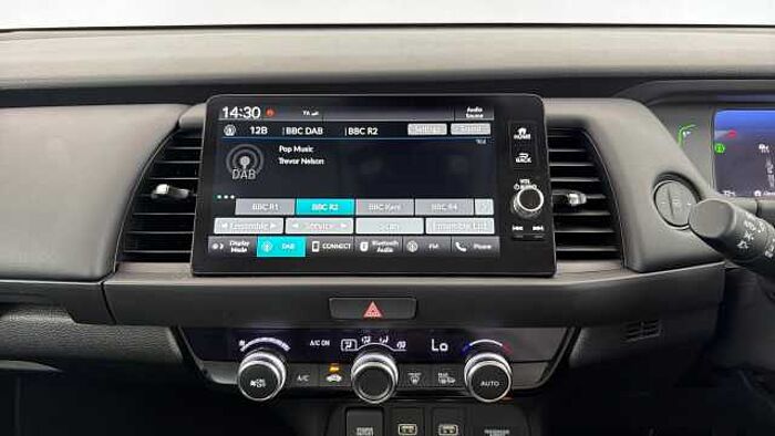 Honda Jazz Hybrid 1.5 h i-MMD SR Hatchback 5dr Petrol Hybrid eCVT Euro 6 (s/s) (109 ps) 
