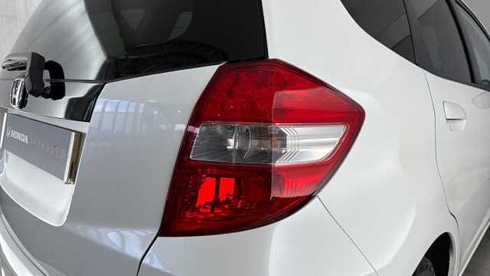Honda Jazz 1.4 i-VTEC EX Hatchback 5dr Petrol CVT Euro 5 (99 ps) 