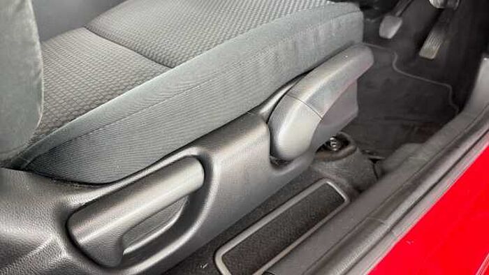 Honda Jazz 1.3 i-VTEC SE Hatchback 5dr Petrol Manual Euro 6 (s/s) (102 ps) 