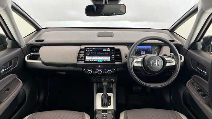 Honda Jazz Hybrid 1.5 h i-MMD Crosstar EX Hatchback 5dr Petrol Hybrid eCVT Euro 6 (s/s) (109 ps) 