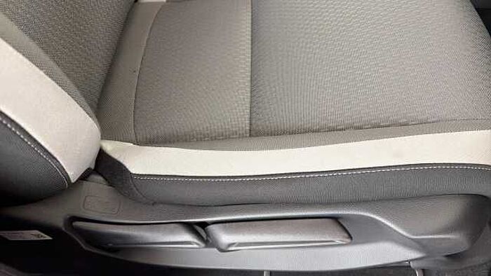 Honda Jazz Hybrid 1.5 h i-MMD Crosstar EX Hatchback 5dr Petrol Hybrid eCVT Euro 6 (s/s) (109 ps) 