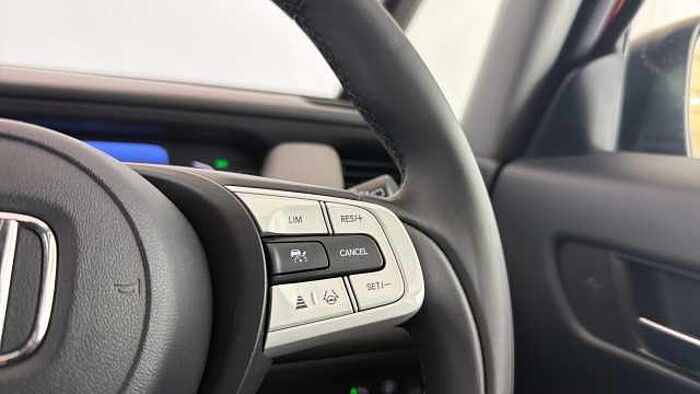 Honda Jazz Hybrid 1.5 h i-MMD Crosstar EX Hatchback 5dr Petrol Hybrid eCVT Euro 6 (s/s) (109 ps) 