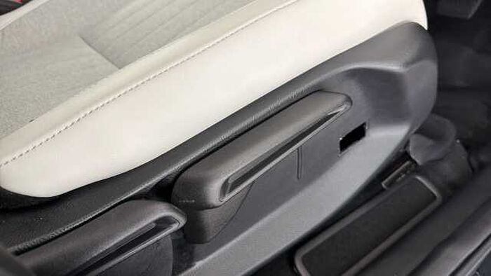 Honda Jazz Hybrid 1.5 h i-MMD EX Hatchback 5dr Petrol Hybrid eCVT Euro 6 (s/s) (109 ps) 