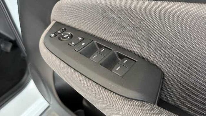 Honda Jazz Hybrid 1.5 h i-MMD Crosstar EX Hatchback 5dr Petrol Hybrid eCVT Euro 6 (s/s) (109 ps) 