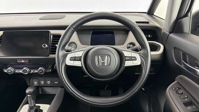 Honda Jazz Hybrid 1.5 h i-MMD Crosstar EX Hatchback 5dr Petrol Hybrid eCVT Euro 6 (s/s) (109 ps) 