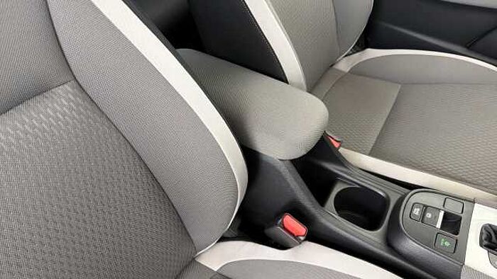 Honda Jazz Hybrid 1.5 h i-MMD Crosstar EX Hatchback 5dr Petrol Hybrid eCVT Euro 6 (s/s) (109 ps) 