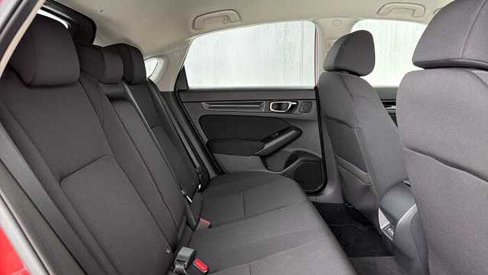 Honda Civic 2.0 h i-MMD Elegance Hatchback 5dr Petrol Hybrid eCVT Euro 6 (s/s) (184 ps) 