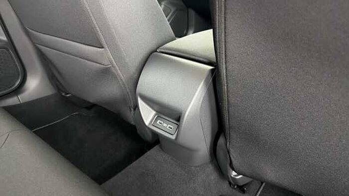 Honda Civic 2.0 h i-MMD Elegance Hatchback 5dr Petrol Hybrid eCVT Euro 6 (s/s) (184 ps) 