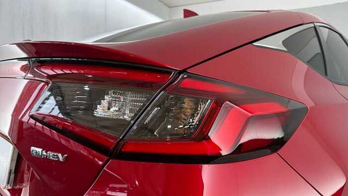Honda Civic 2.0 h i-MMD Elegance Hatchback 5dr Petrol Hybrid eCVT Euro 6 (s/s) (184 ps) 