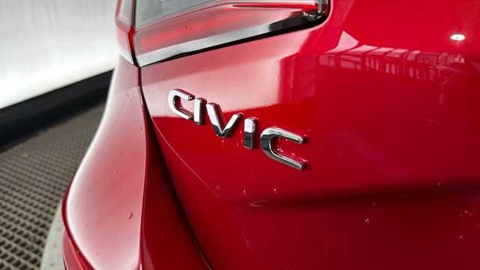 Honda Civic 2.0 h i-MMD Elegance Hatchback 5dr Petrol Hybrid eCVT Euro 6 (s/s) (184 ps) 