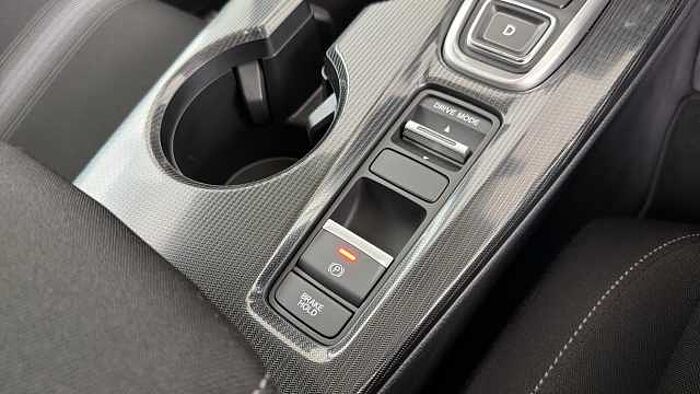 Honda Civic 2.0 h i-MMD Elegance Hatchback 5dr Petrol Hybrid eCVT Euro 6 (s/s) (184 ps) 