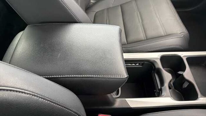 Honda CR-V Hybrid 2.0 h i-MMD SR SUV 5dr Petrol Hybrid eCVT 4WD Euro 6 (s/s) (184 ps) 