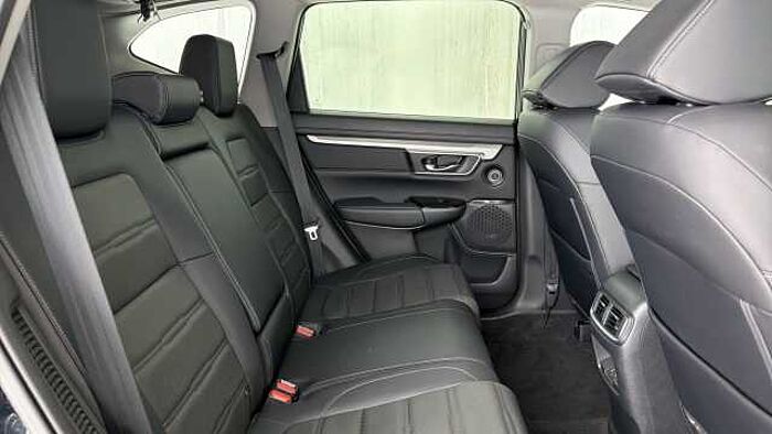 Honda CR-V Hybrid 2.0 h i-MMD SR SUV 5dr Petrol Hybrid eCVT 4WD Euro 6 (s/s) (184 ps) 