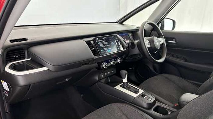 Honda Jazz Hybrid 1.5 h i-MMD SR Hatchback 5dr Petrol Hybrid eCVT Euro 6 (s/s) (109 ps) 
